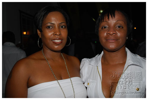 glow_barbados_2008-101