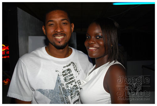 glow_barbados_2008-111