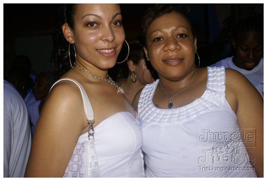 glow_orlando_2008-036