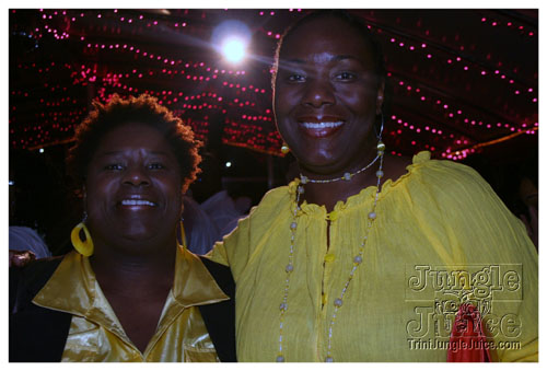 glow_touch_yellow_may24-027