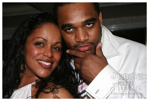 glow_touch_yellow_may24-049