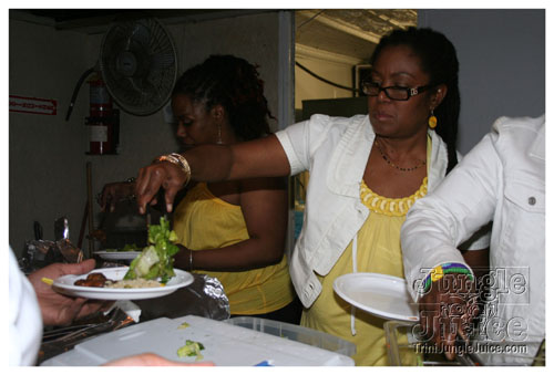 glow_touch_yellow_may24-061