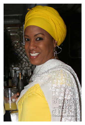 glow_touch_yellow_may24-066