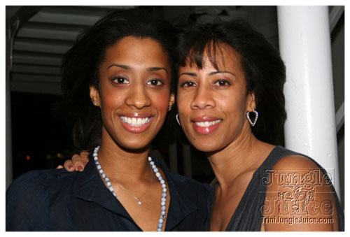 glow_touch_yellow_may24-075