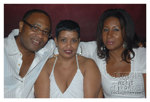 glow_trinidad-2008-077