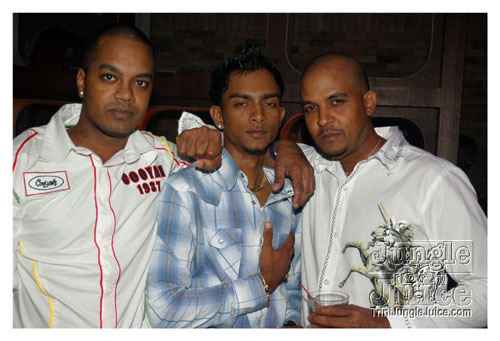 glow_trinidad-2008-080