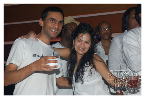 glow_trinidad-2008-096