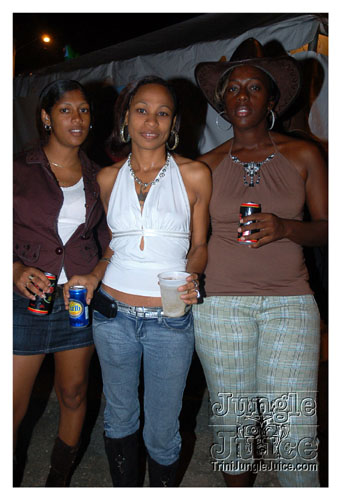 gyal_farm_2008-049