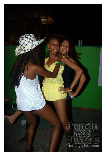 gyal_farm_2008-086