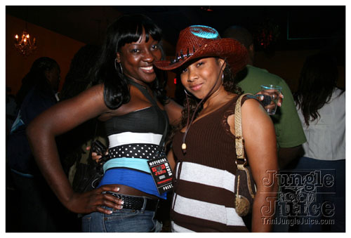 gyal_farm_ny_apr08-002