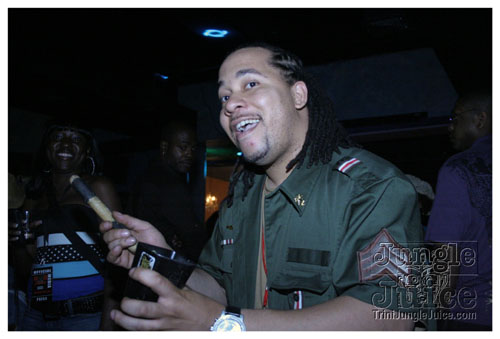 gyal_farm_ny_apr08-039