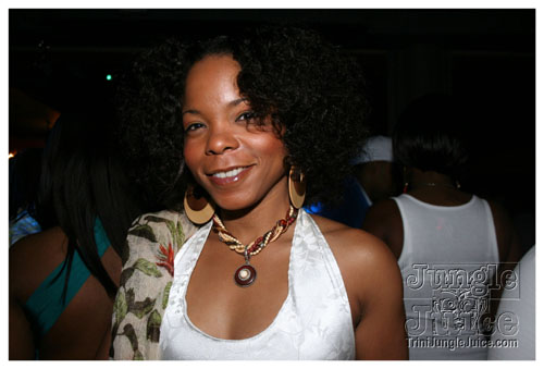 gyal_farm_ny_apr08-044