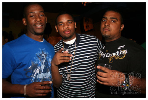 gyal_farm_ny_apr08-052