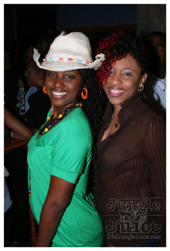 gyal_farm_ny_apr08-074