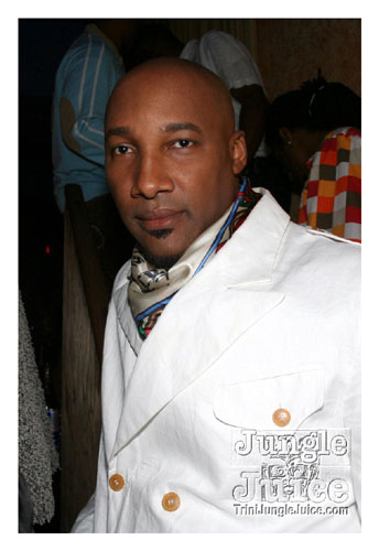 gyal_farm_ny_apr08-084