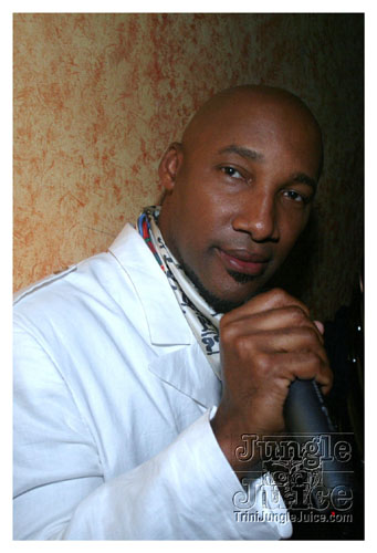 gyal_farm_ny_apr08-120