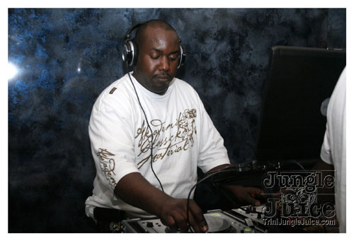 hawks_intl_lefete2k8-017