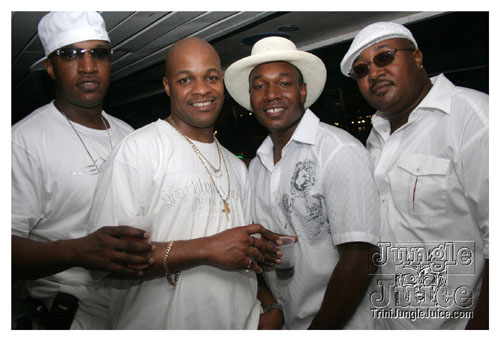 hawks_intl_lefete2k8-022