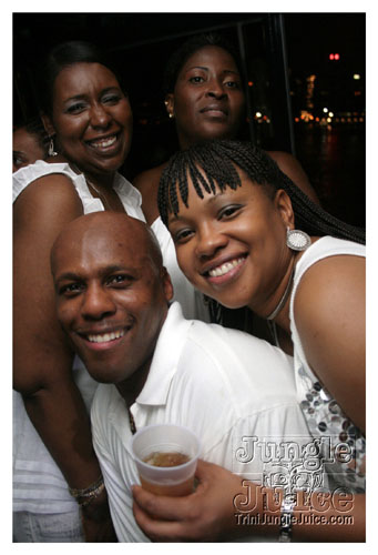 hawks_intl_lefete2k8-047