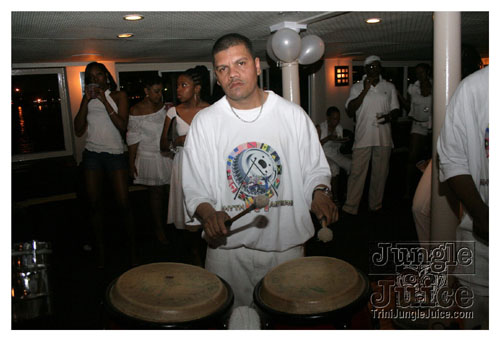 hawks_intl_lefete2k8-067