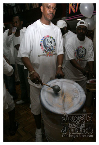 hawks_intl_lefete2k8-069