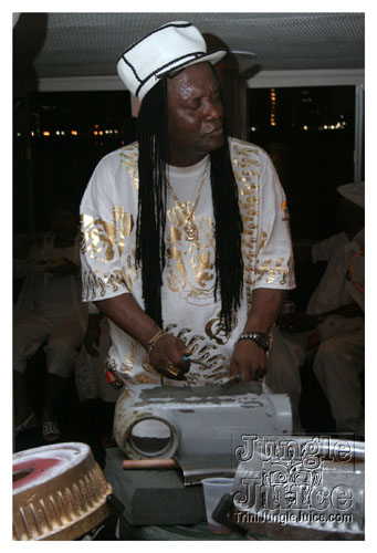 hawks_intl_lefete2k8-070