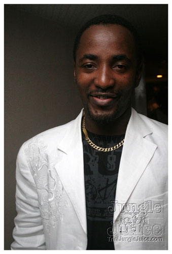 hawks_intl_lefete2k8-084