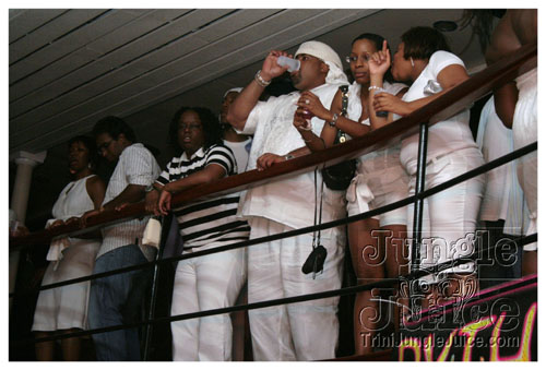 hawks_intl_lefete2k8-096