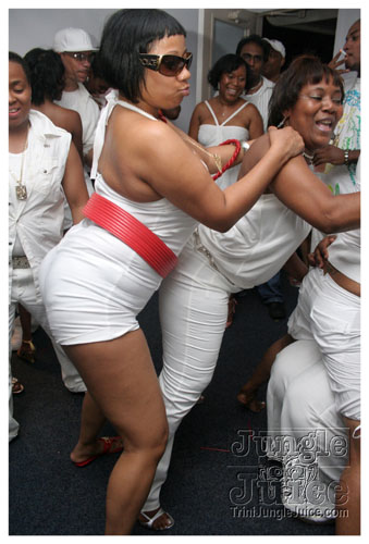 hawks_intl_lefete2k8-106