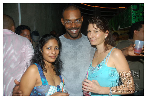 house_party2_nov8-031