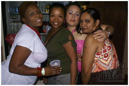 i4west_meets_i4east-005