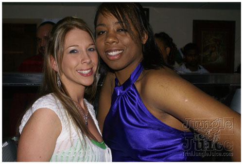 i4west_meets_i4east-013