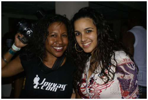 i4west_meets_i4east-043