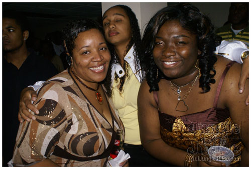 i4west_meets_i4east-044