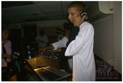 i4west_meets_i4east-053