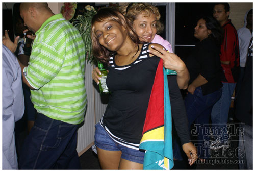 i4west_meets_i4east-060