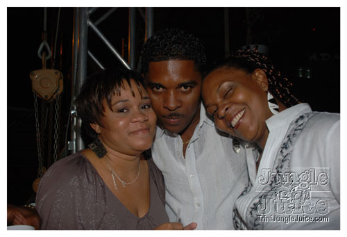 i_am_legend_mar08_039