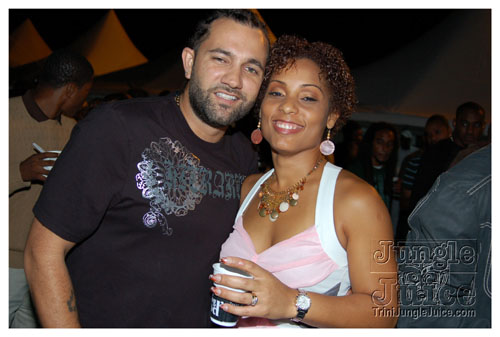 i_am_legend_mar08_110