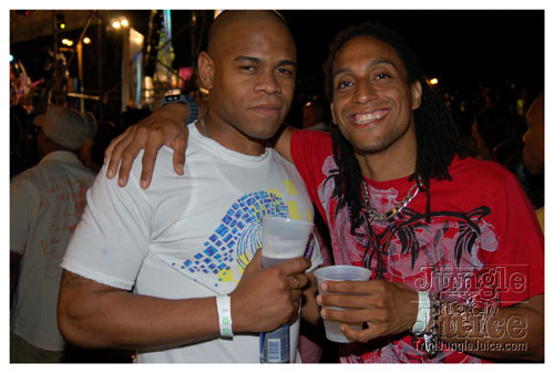 i_am_legend_mar08_142