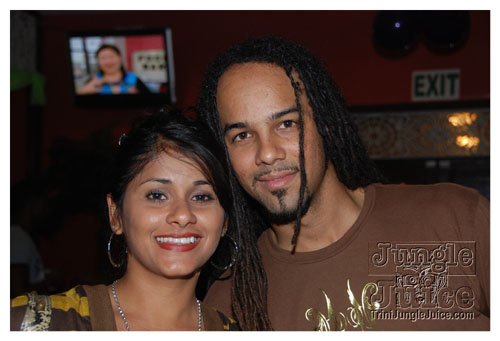 imij_and_co_unplugged_may08-002