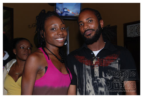 imij_and_co_unplugged_may08-010