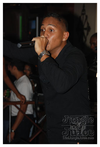 imij_and_co_unplugged_may08-016