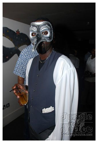 incognito_bling_nov15-009