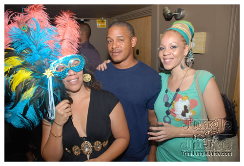 incognito_bling_nov15-012