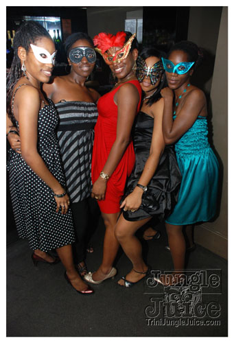 incognito_bling_nov15-013