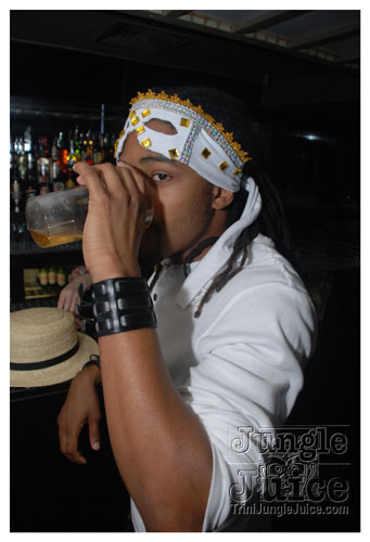 incognito_bling_nov15-053