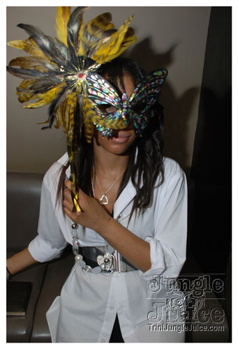 incognito_bling_nov15-090