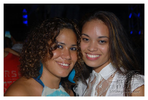 islandpeople_mas_2k9_launch-045