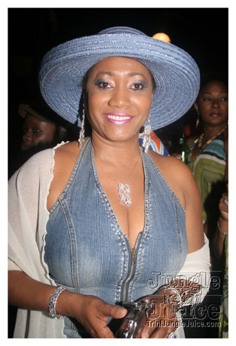 itchi_baba_retro_aug3-014