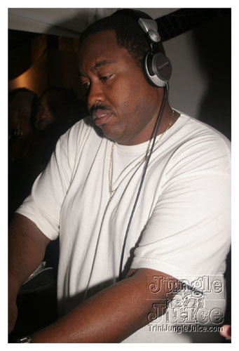 itchi_baba_retro_aug3-086